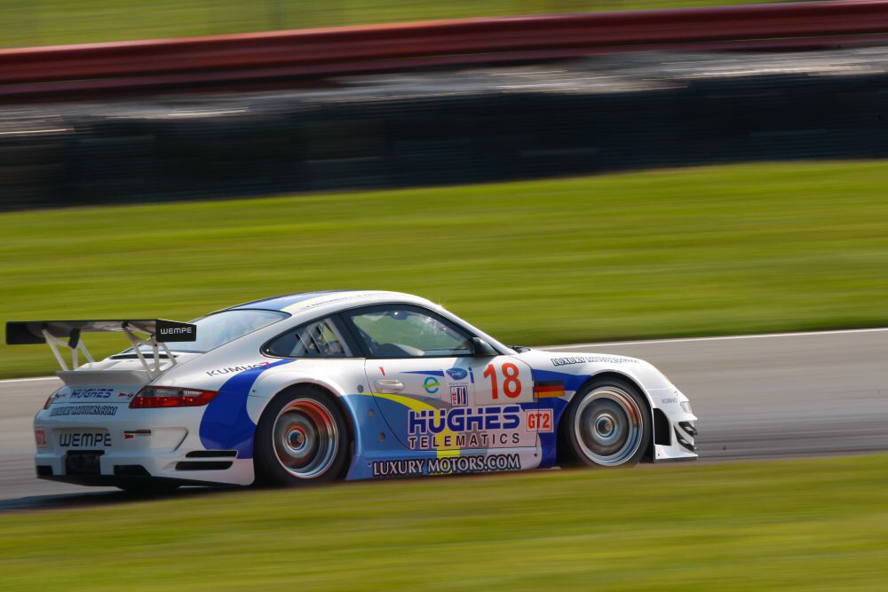 VICI_Racing_Porsche_911_GT3_RSR.jpg